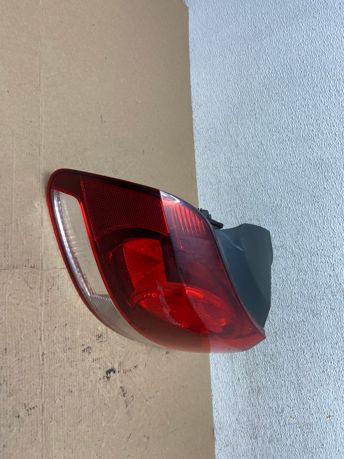 2010 to 2014 Volkswagen Golf & GTI Hatchback Left Side Tail Light AF4535 LK2
