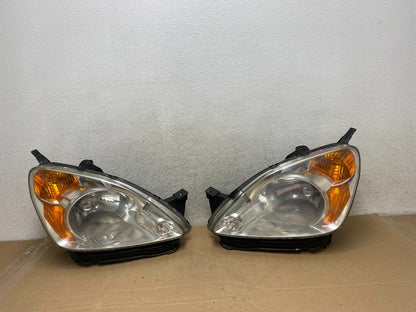 2002 to 2004 Honda Crv Cr-v Left+Right Halogen Headlights AH9334 DW0