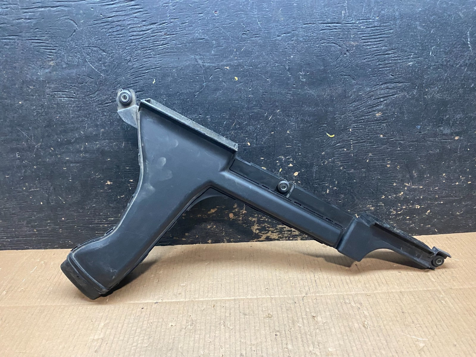 2009 to 2014 Nissan Maxima Upper Air Intake Duct  OEM Y1831 DG0