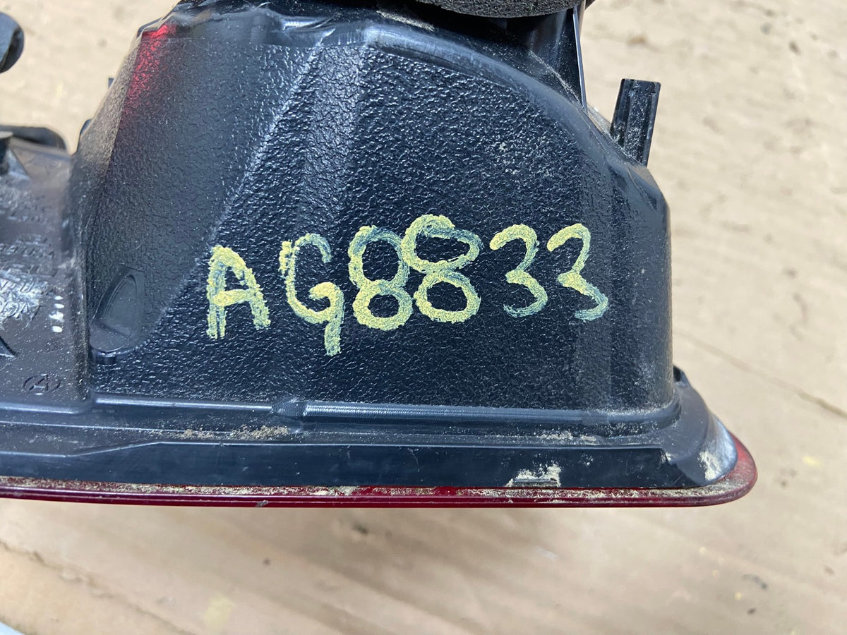 2010-2014 Subaru Legacy Right Passenger Rh Side Tail Light Inner AG8833 LK6