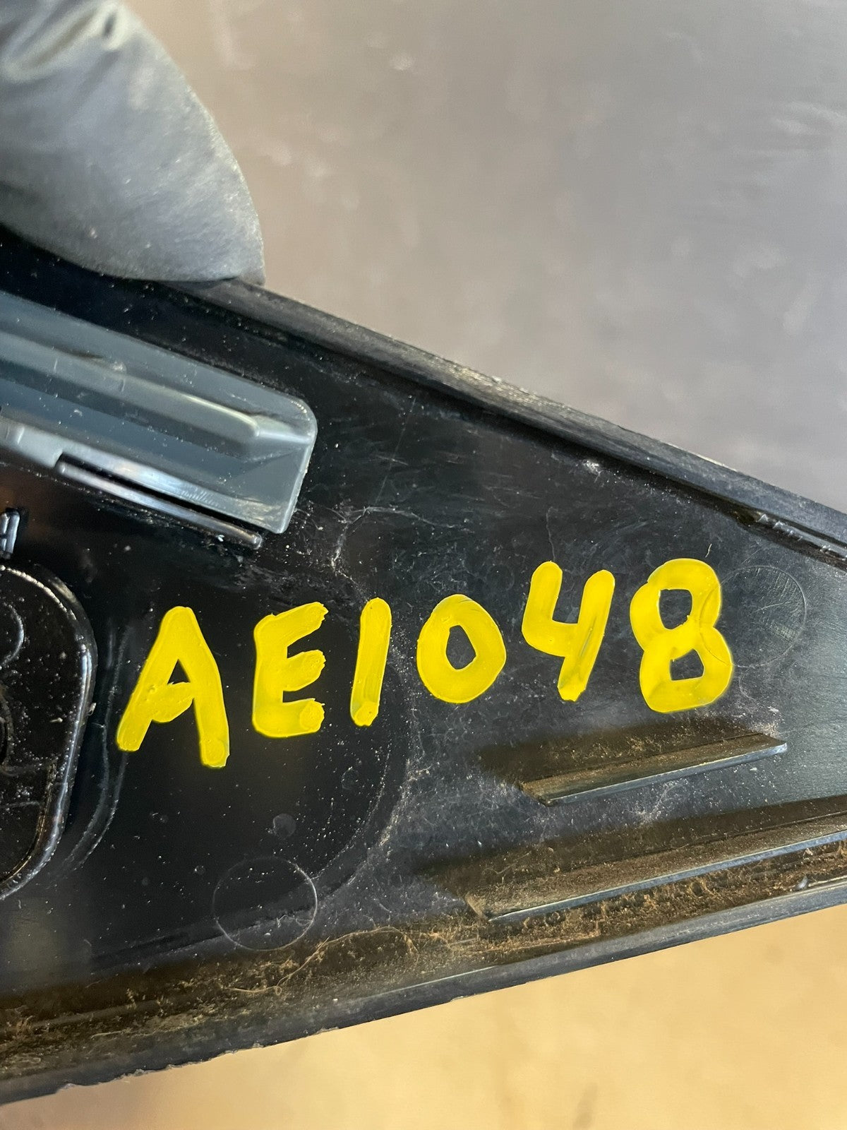 2005-2009 Land Rover Range Rover Right Passenger View Door Mirror AE1048 DG10