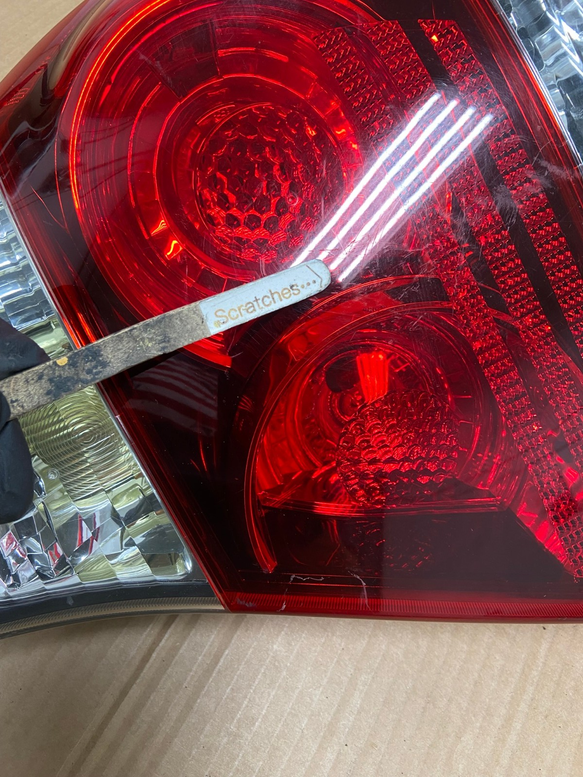 2005 to 2006 Toyota Camry Tail Light Right Passenger Side AI5685 LK3