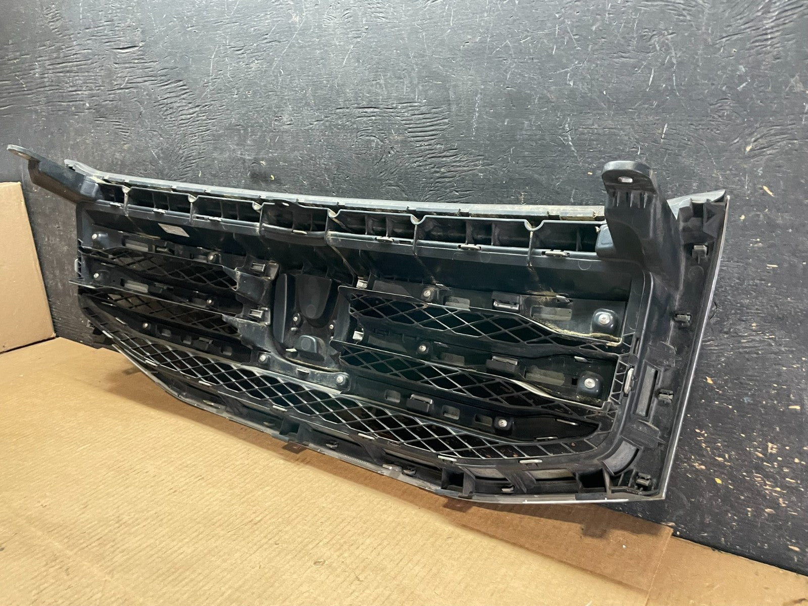 2012 to 2015 Honda Pilot Front Upper Grill Grille AE3755 DG7