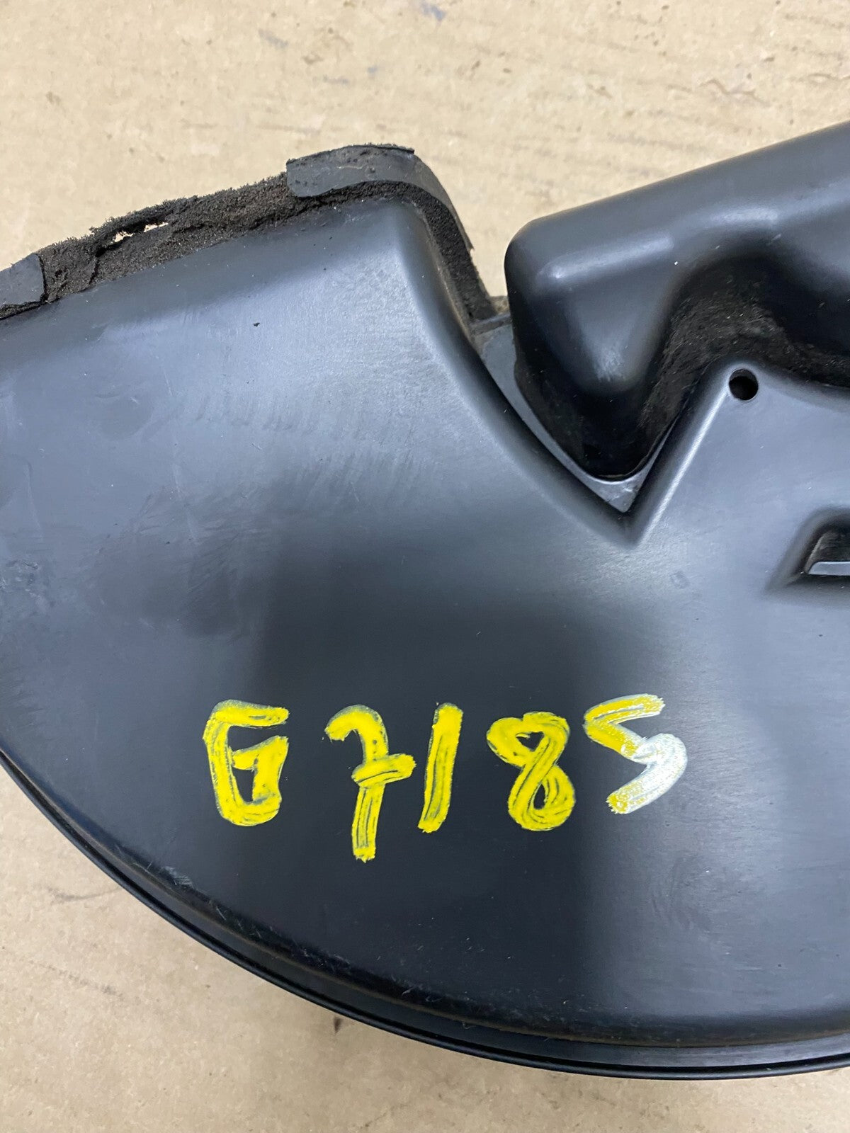 2007 to 2013 Nissan Altima 2.5L Air Duct Tube Resonator 16554-JA000 OEM G7185 DG7