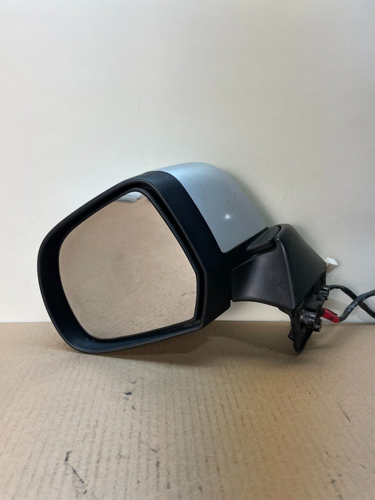 2014 to 2019 Nissan Versa Note Left Driver LH View Door Mirror OE AI4023 DG8