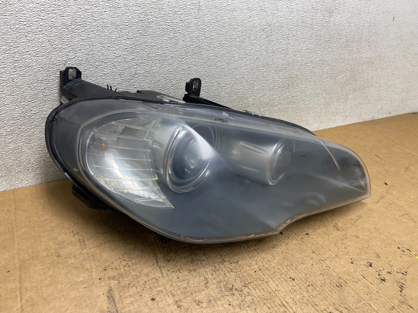 2007 2008 2009 2010 Bmw X5 Right Passenger RH Headlight Xenon Hid OEM T5043 DW2