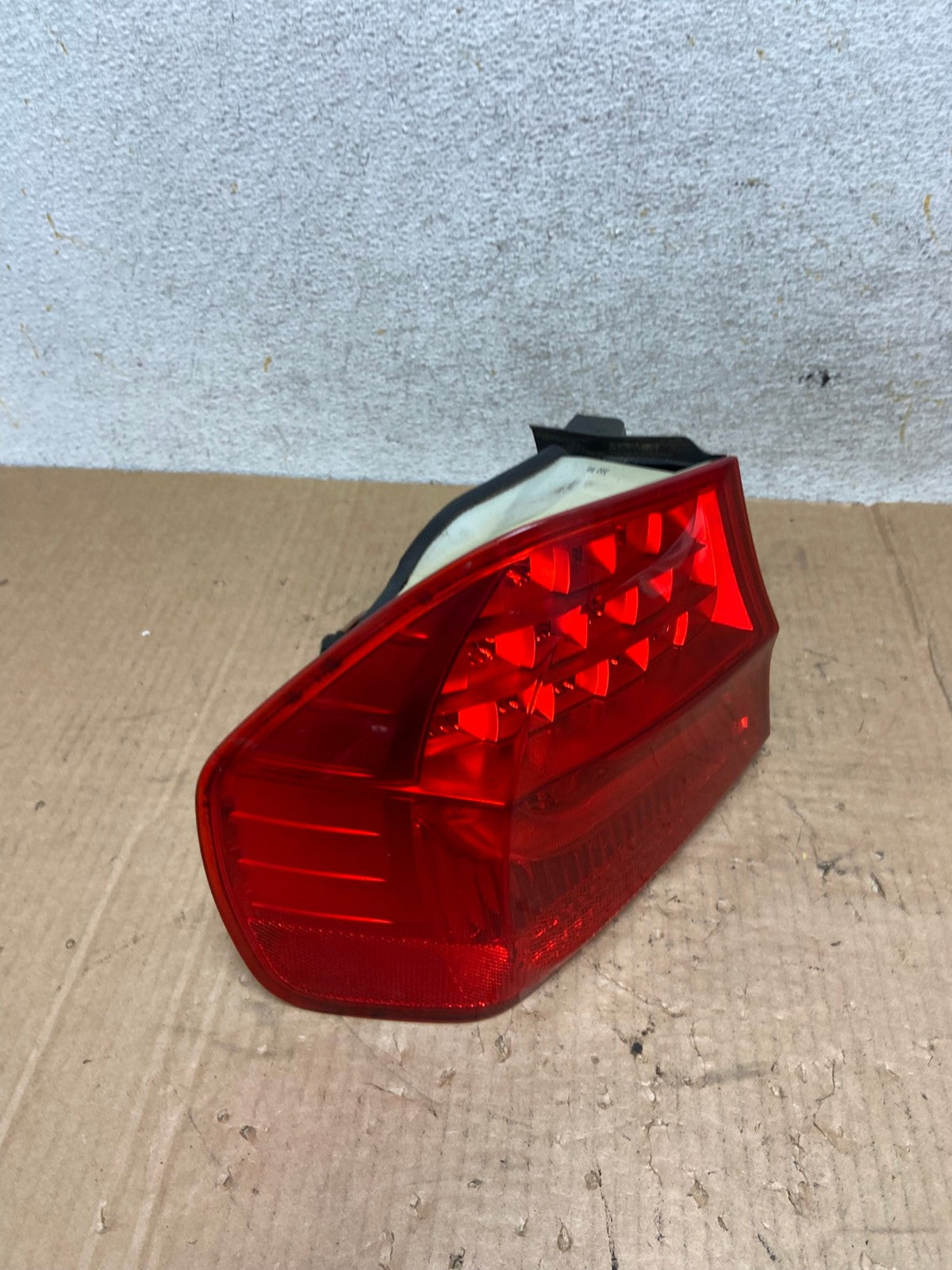 2009 2010 BMW 323i 325i 328i 335i 3 Series Left Driver Tail Light AI5426 LK2