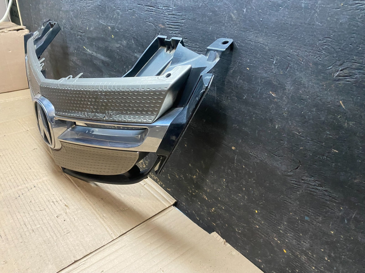 2007 2008 2009 Acura MDX Front Upper Grill Grille Emblem V2835 DG1