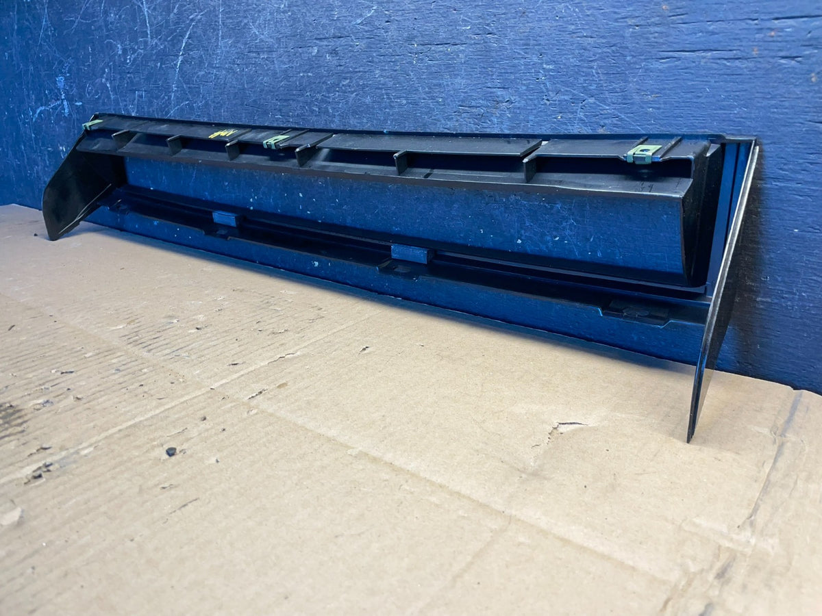 1988 - 1991 Oldsmobile Delta 88 Speedometer Cluster Gauge Bezel Trim OE U2219 PS5