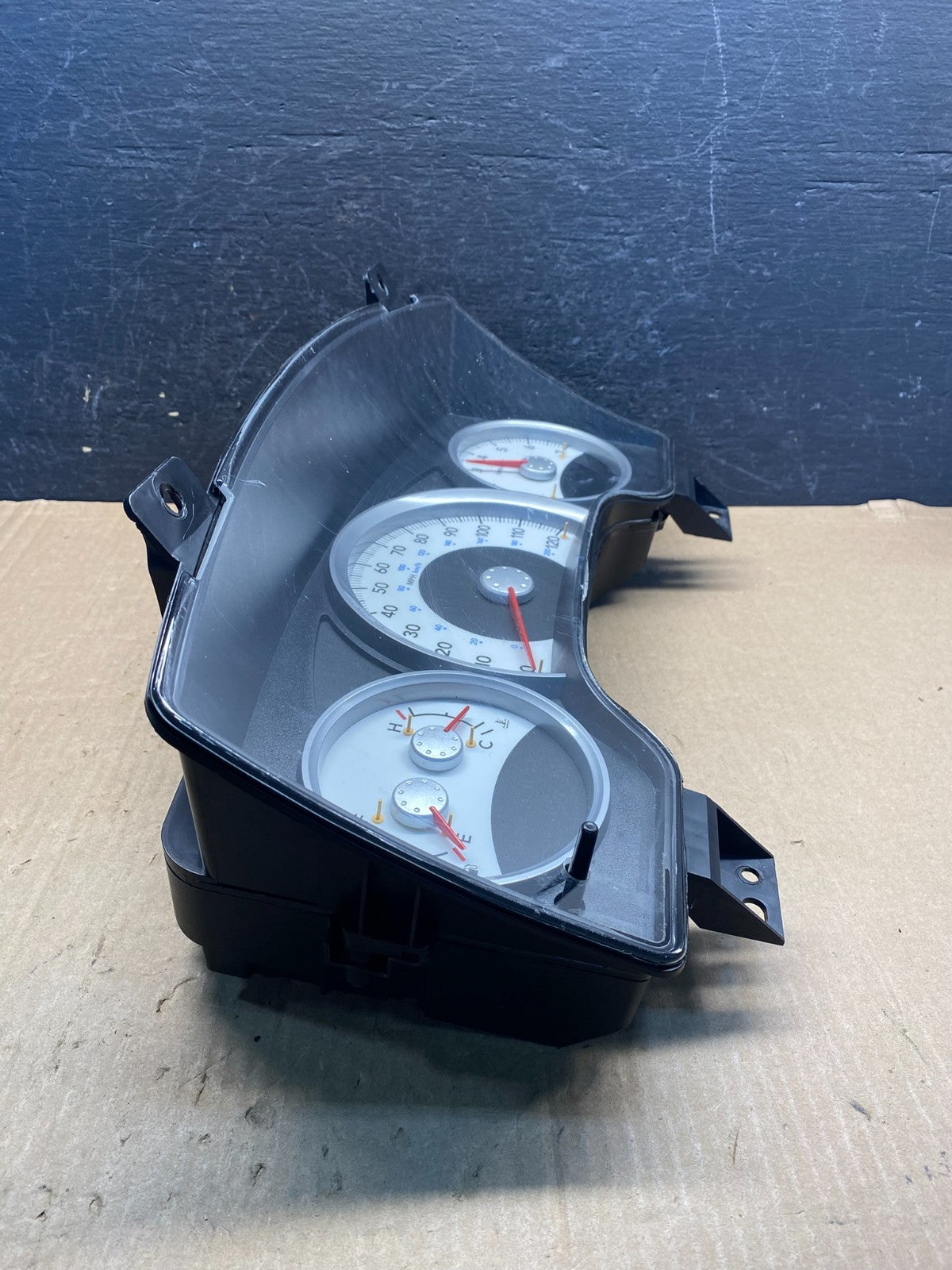 2006 Dodge Durango Speedometer Instrument Cluster Gauge ae7635 DG1