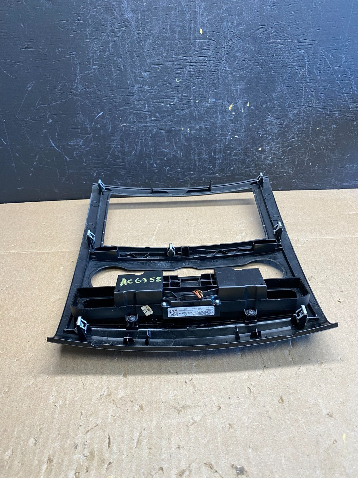 2007-2018 Mercedes Dodge Sprinter Center Console Radio Instrument Panel ac6352 D4