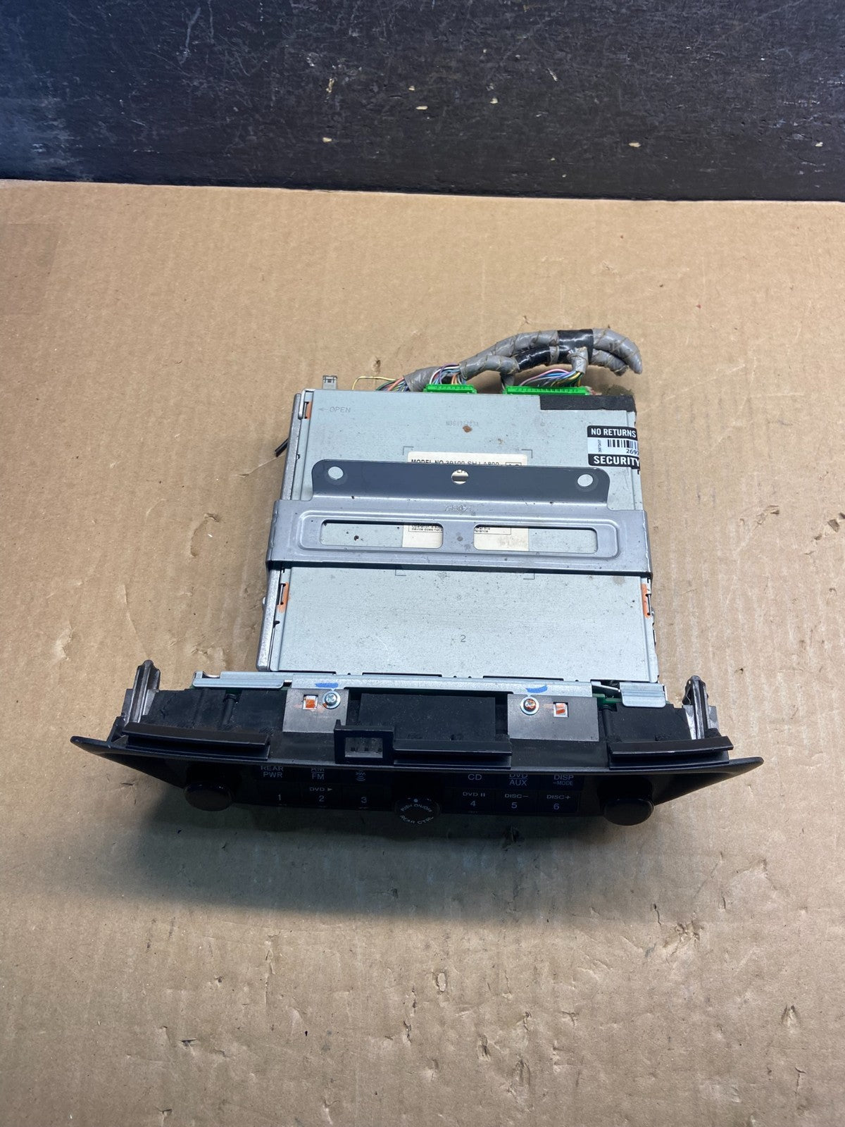 2005 to 2010 Honda Odyssey Am Fm Cd Player Radio Receiver AF9411 DW3