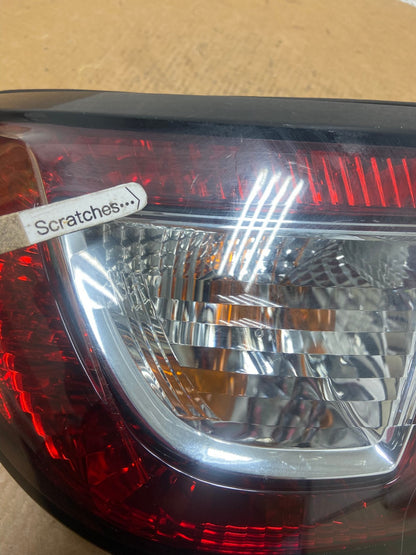 2013 to 2017 Chevrolet Traverse Left Driver LH Side Tail Light AE0427 LK3