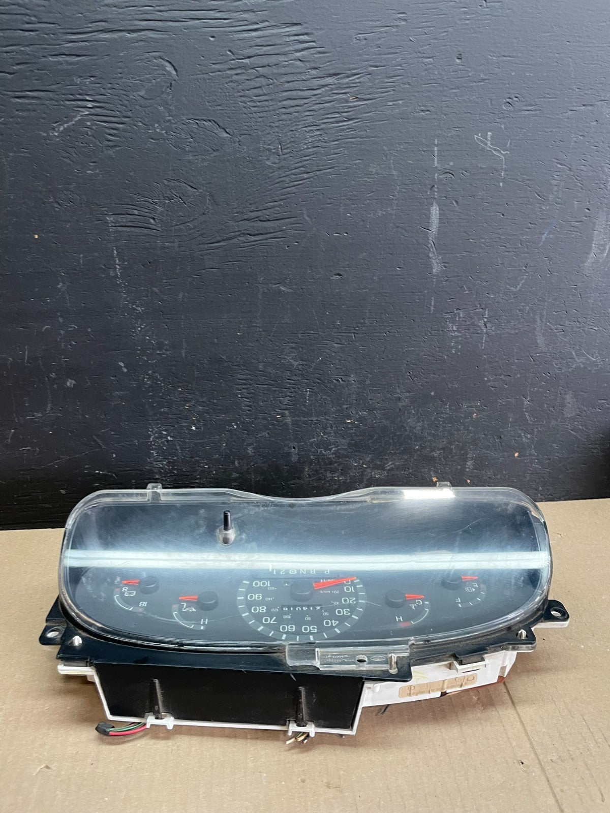 2001-2002 Ford Econoline E250 E350 Van Speedometer Instrument Cluster ab7834 DG4