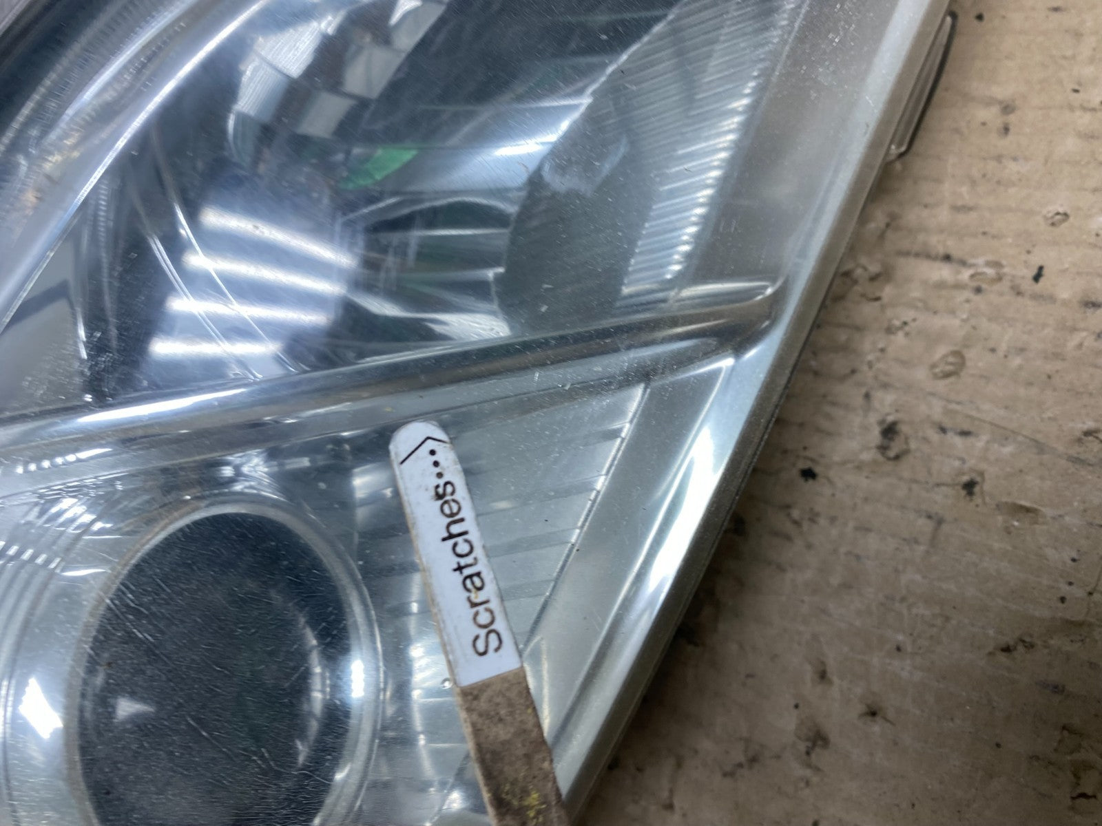 2007 - 2009 Toyota Camry Halogen Right Passenger Headlight AE7035 DW3