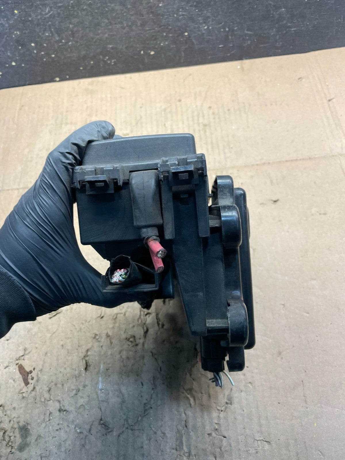 2009 Jeep Grand Cherokee Fuse Box Relay Panel BCM Body Control Module u2072 DG1