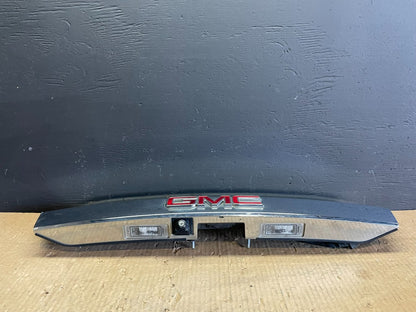 2010-2015 Gmc Terrain Lift Gate Handle Trim Back Up Camera 22869815 AB3288 DG3