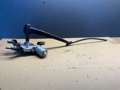 2011 to 2013 Volkswagen Jetta Rear Windshield Wiper Motor OEM ab4174 DG1