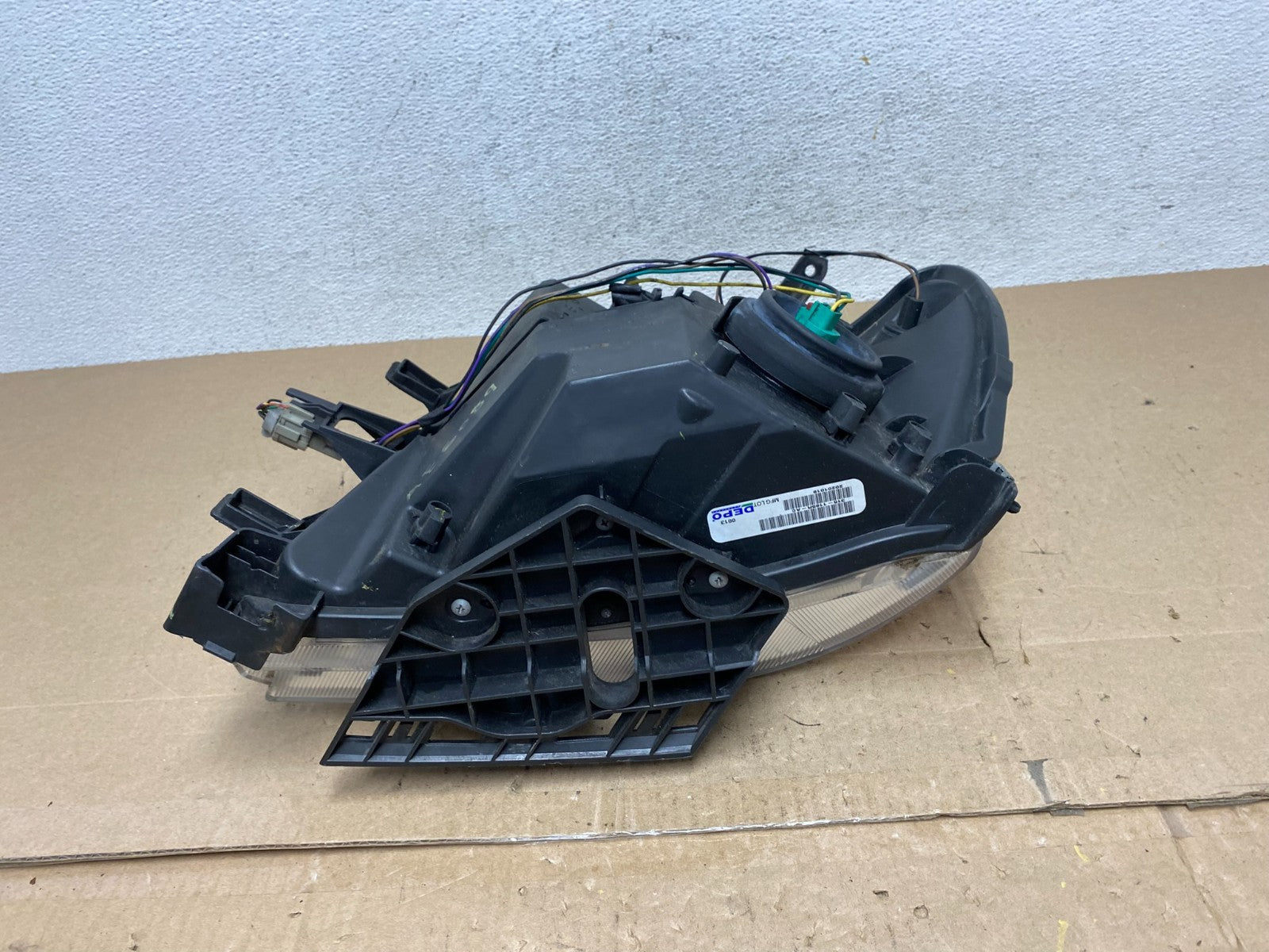 2012 to 2021 Nissan NV1500 NV2500 NV3500 Right Passenger Headlight AE6089 DW5