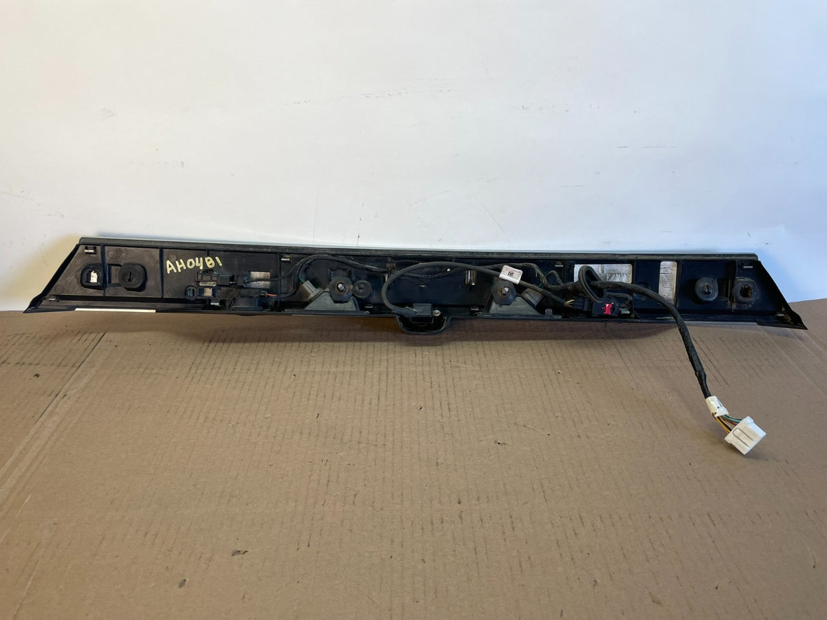 2011-2013 Jeep Grand Cherokee Liftgate Garnish Molding Trim W/ Camera AH0481 DG3