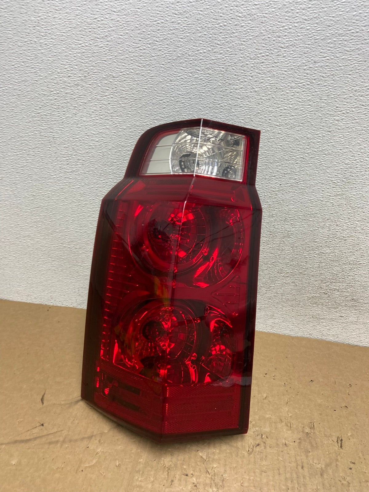 2006 to 2010 Jeep Commander Left Driver Side Tail Light AG1070 LK0
