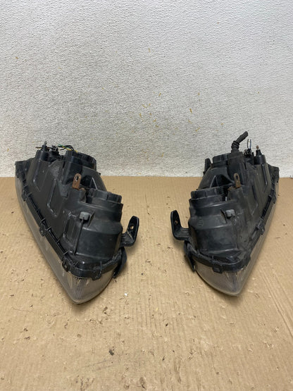 2004 2005 2006 Hyundai Elantra Left+Right Set Halogen Headlights AJ1820 LK7