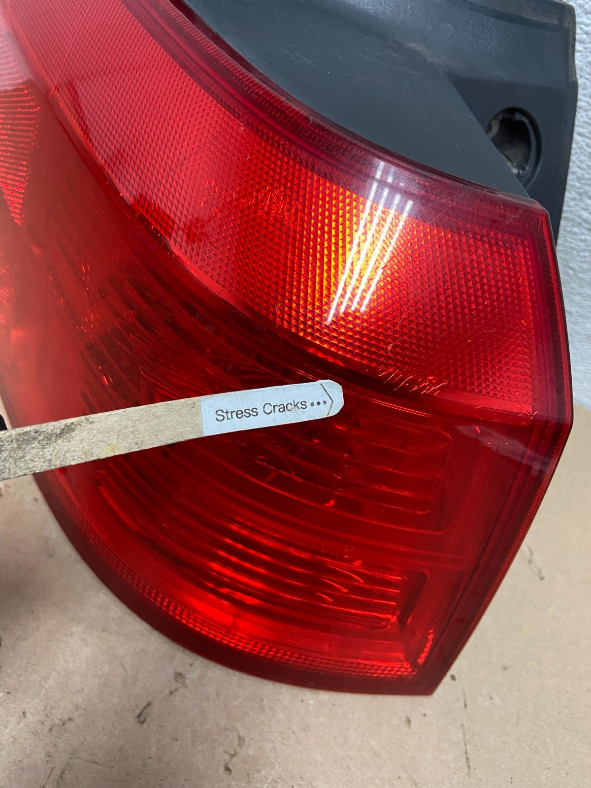 2010 to 2017 GMC Terrain Halogen Tail Light Left Driver Lh Side AG40653