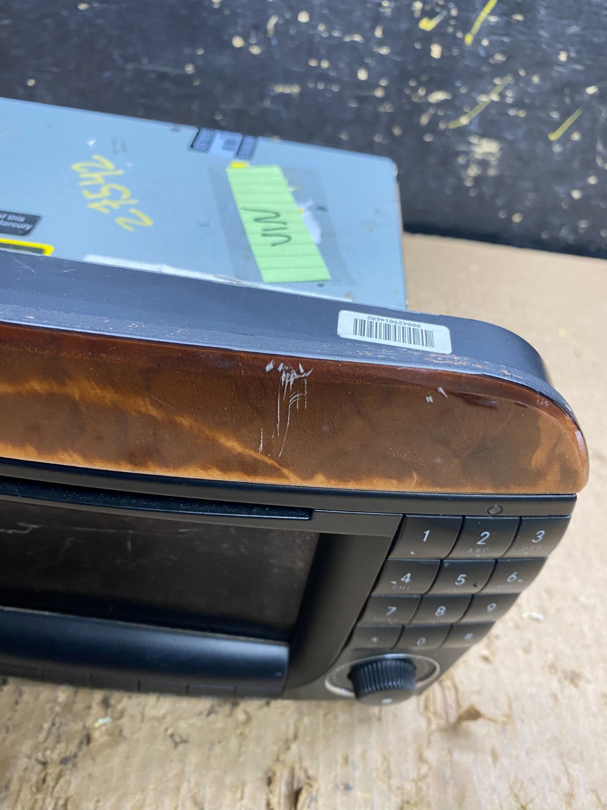 2003 to 2006 Mercedes S430 S500 Radio Navigation Screen Display Z7542 DG2