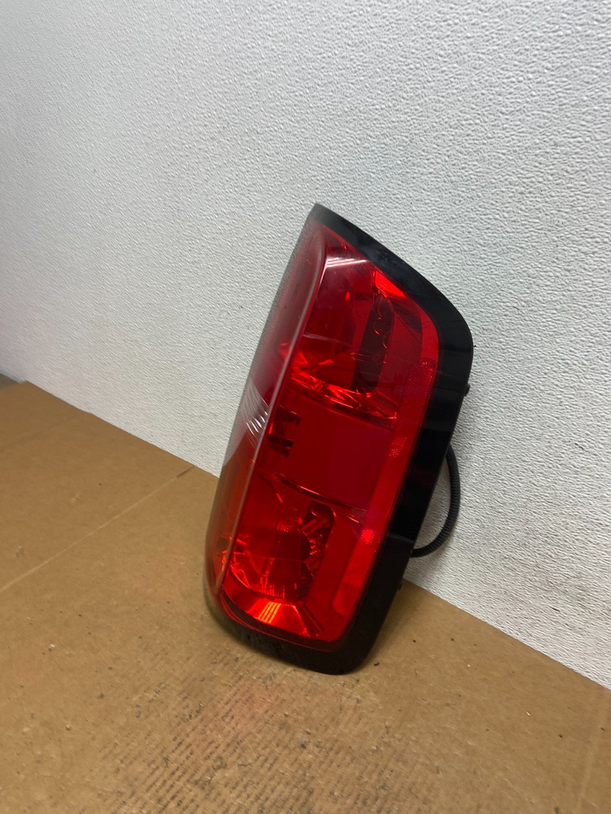 2015 to 2019 Chevrolet Colorado GMC Canyon Left+Right Set Tail Lights AE0621 DG1