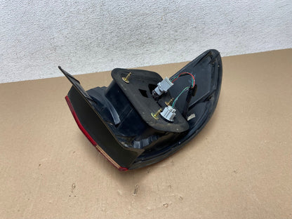 1998 to 2000 Honda Accord Sedan 4door Right RH Side Tail Light AE7144 LK5