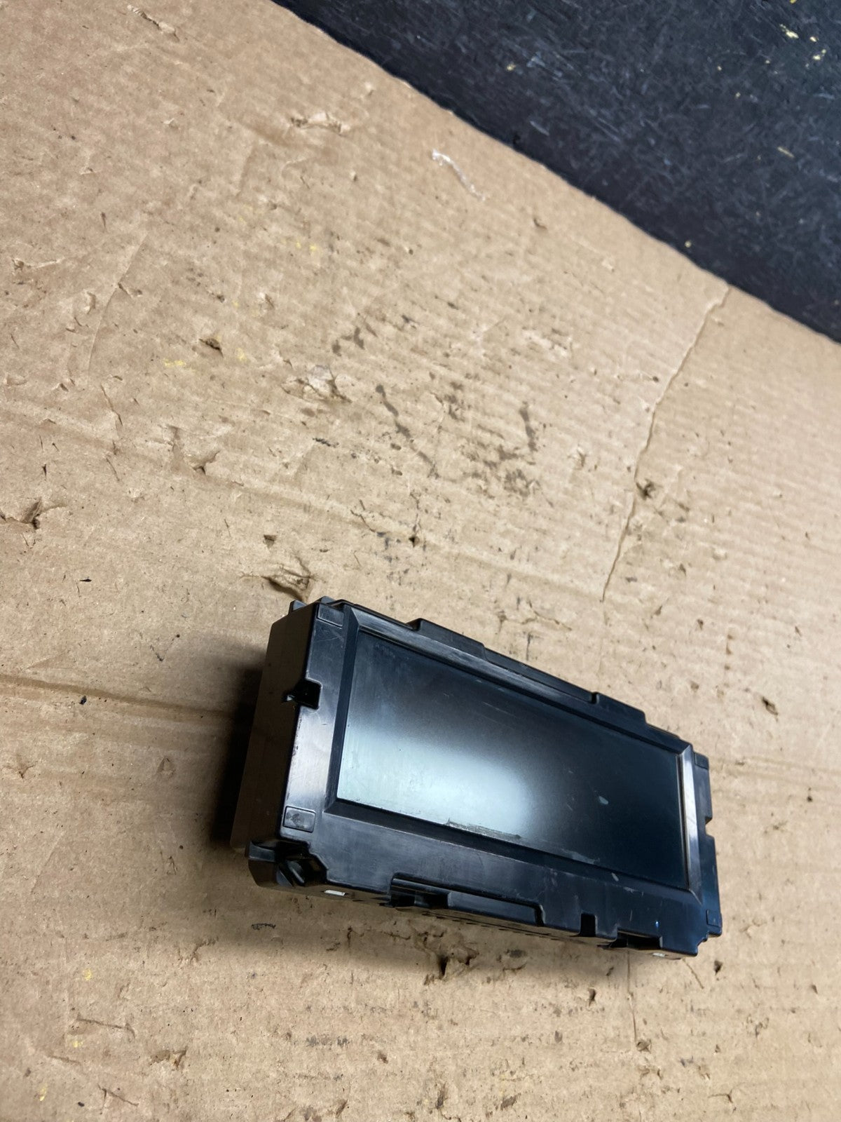 2011 to 2013 Buick Regal Radio Information Screen Display AF2360 DG2