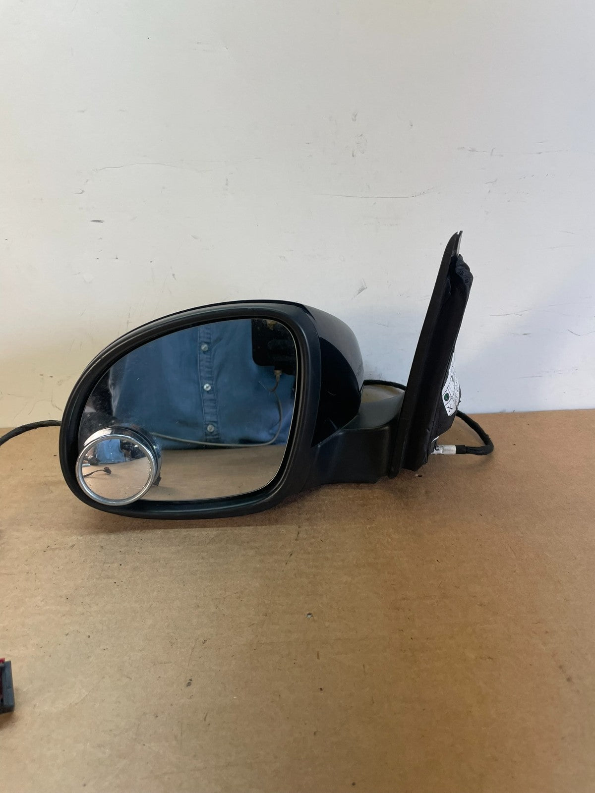 2009 to 2018 Volkswagen Tiguan Left Driver LH View Door Mirror AF8693 DG8