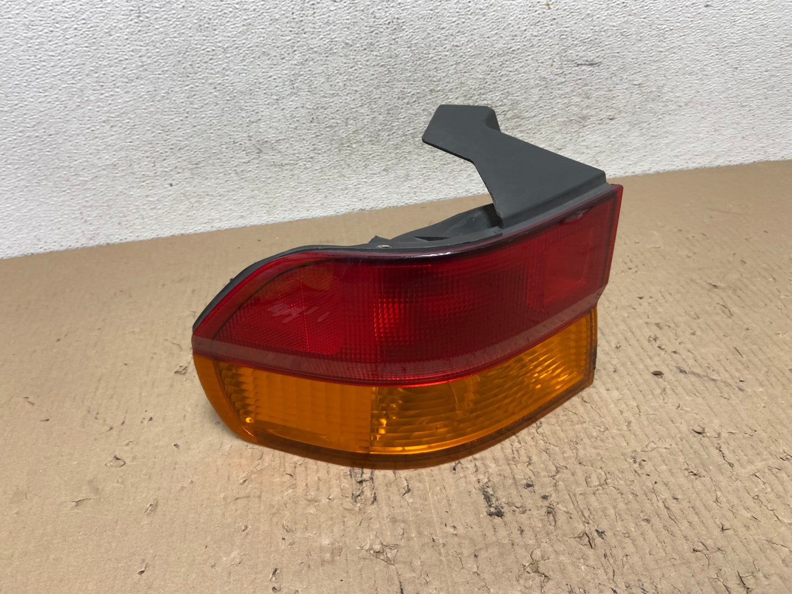 2002 2003 2004 Honda Odyssey Left Driver LH Side Tail Light AF7144 LK0