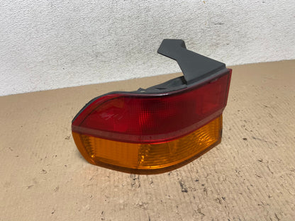 2002 2003 2004 Honda Odyssey Left Driver LH Side Tail Light AF7144 LK0