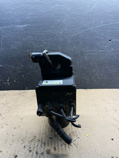 2011 - 2014 Ford E250 E350 Van  ABS Anti Lock Brake Pump Module Oem w6833 DG2