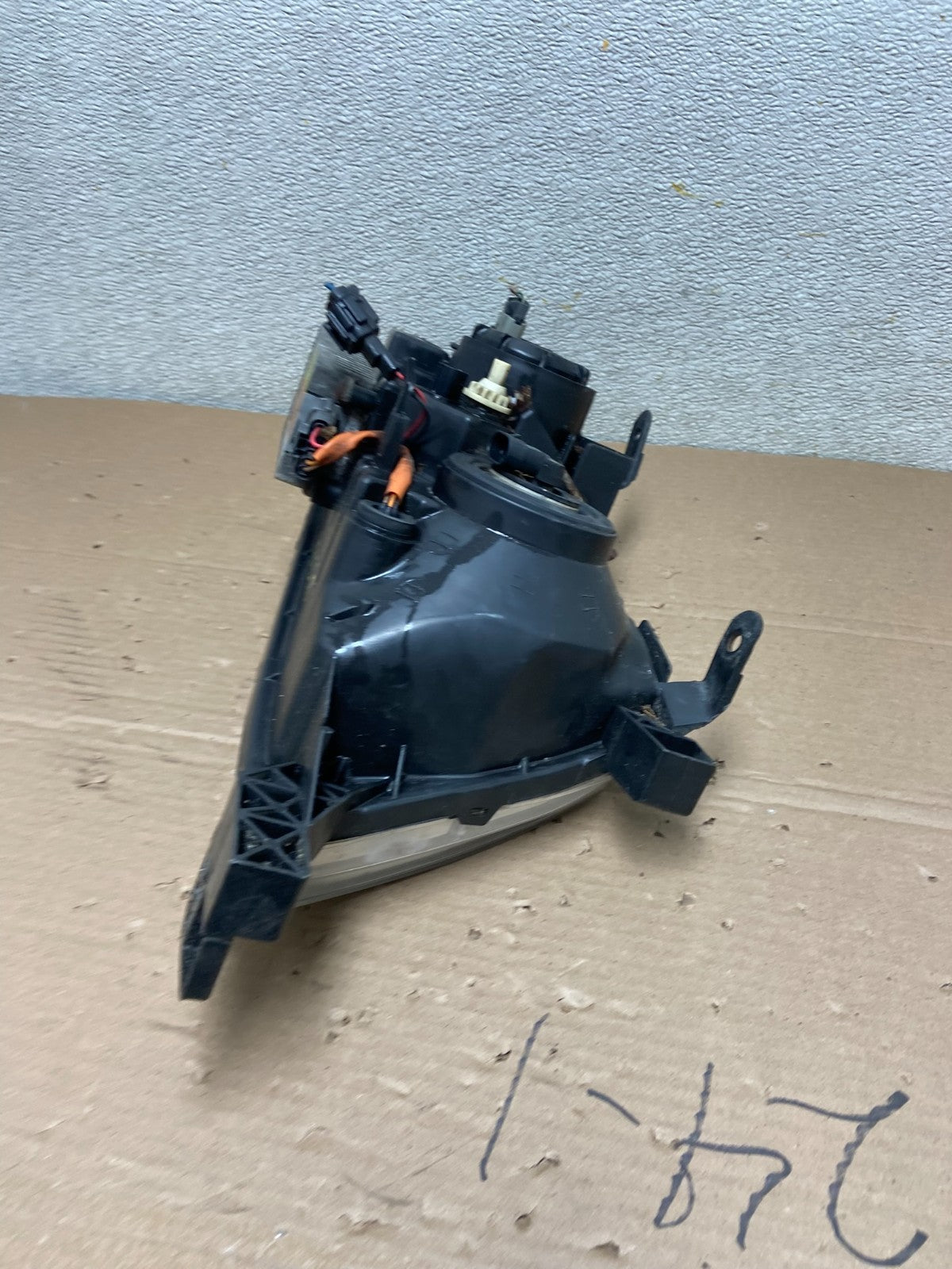 2003-2004 Infiniti M45 Left Driver Side Xenon Hid Headlight Oem AB1362 DG8