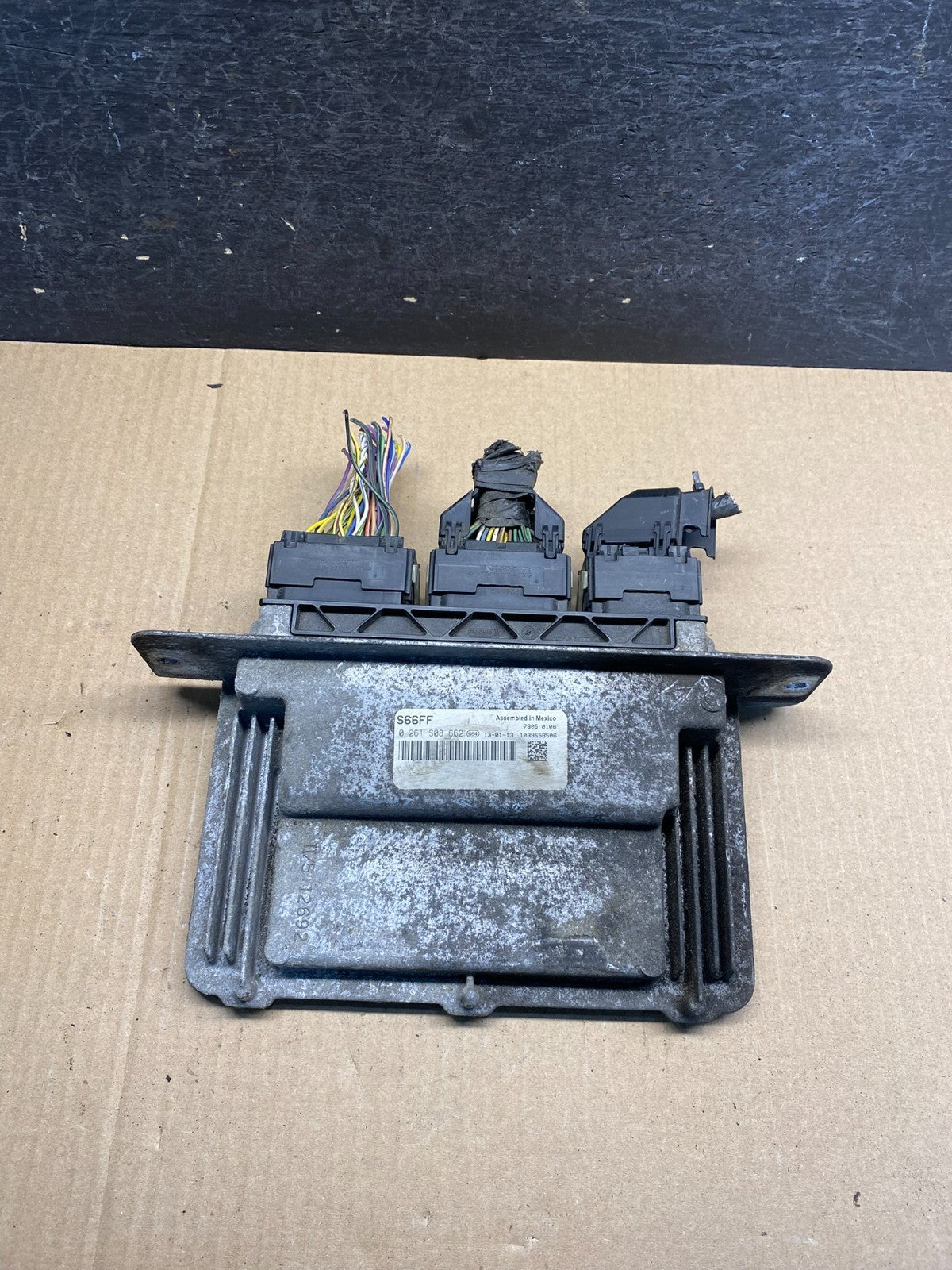 2012 2014 Ford Van E150 E250 5.4L Engine Control Module Unit ECU AG9431 DW0