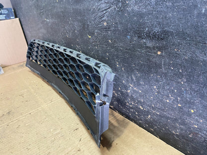 2016 2017 2018 Ford Explorer Front Lower Grill Grille Oem X9640 DG4