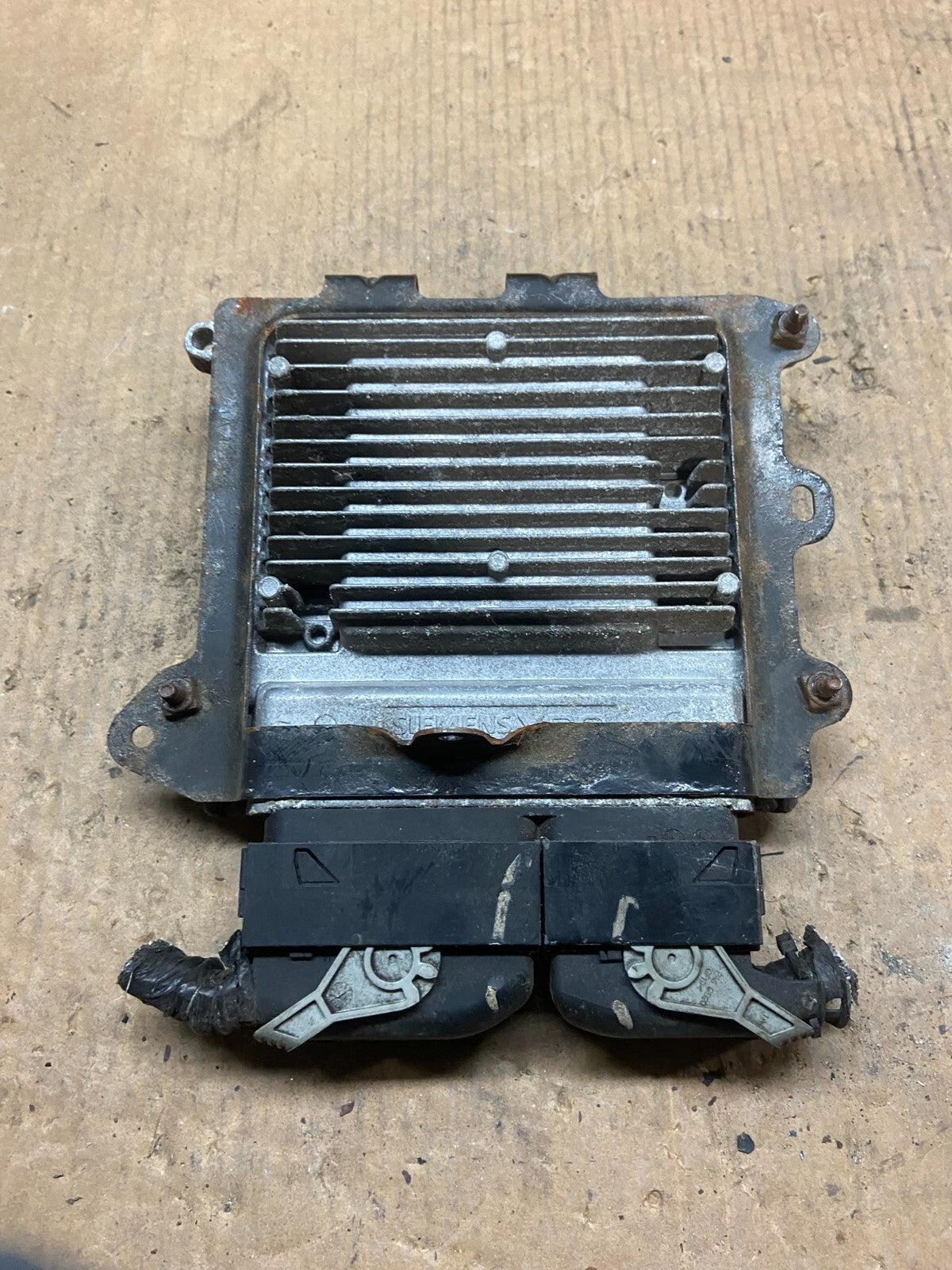 2007 2010 Dodge Caliber Computer Brain Engine Control p68027191ab H6461 PS2