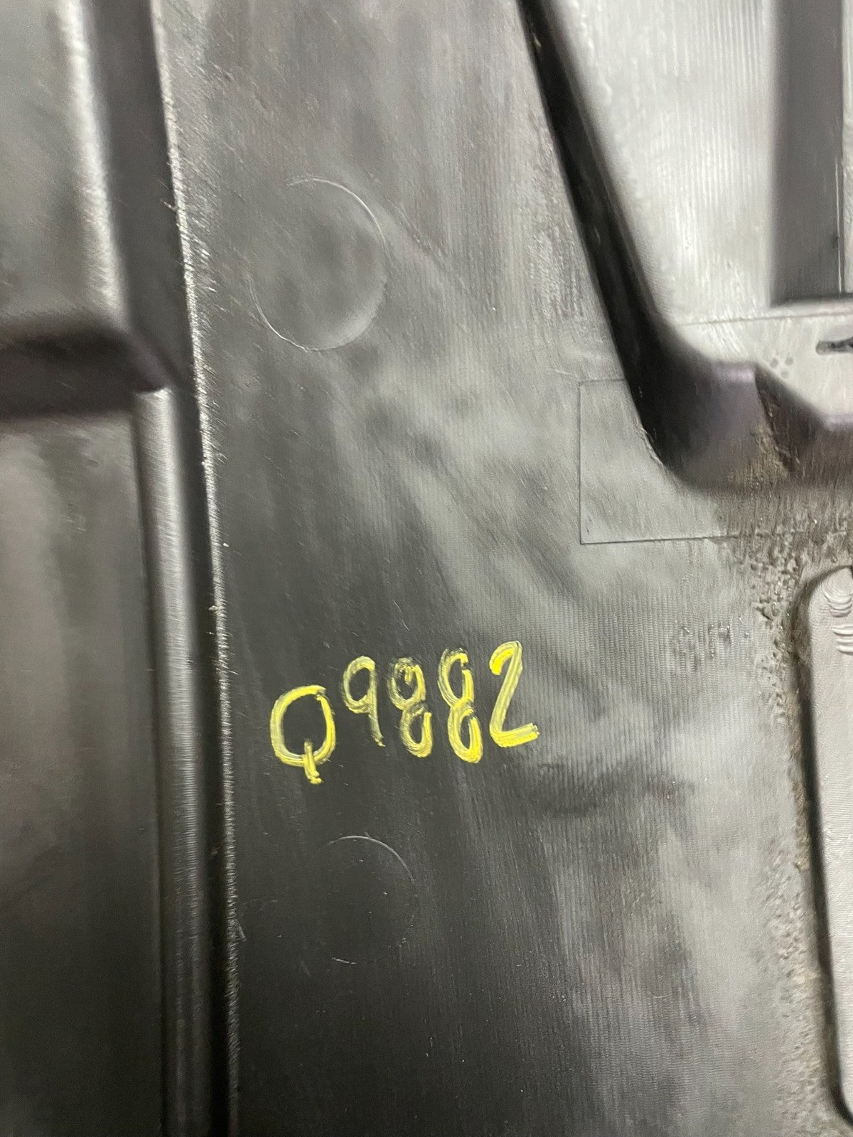 2006 to 2008 Honda Pilot Black Engine Cover OEM 3.5L Q9882 DG9