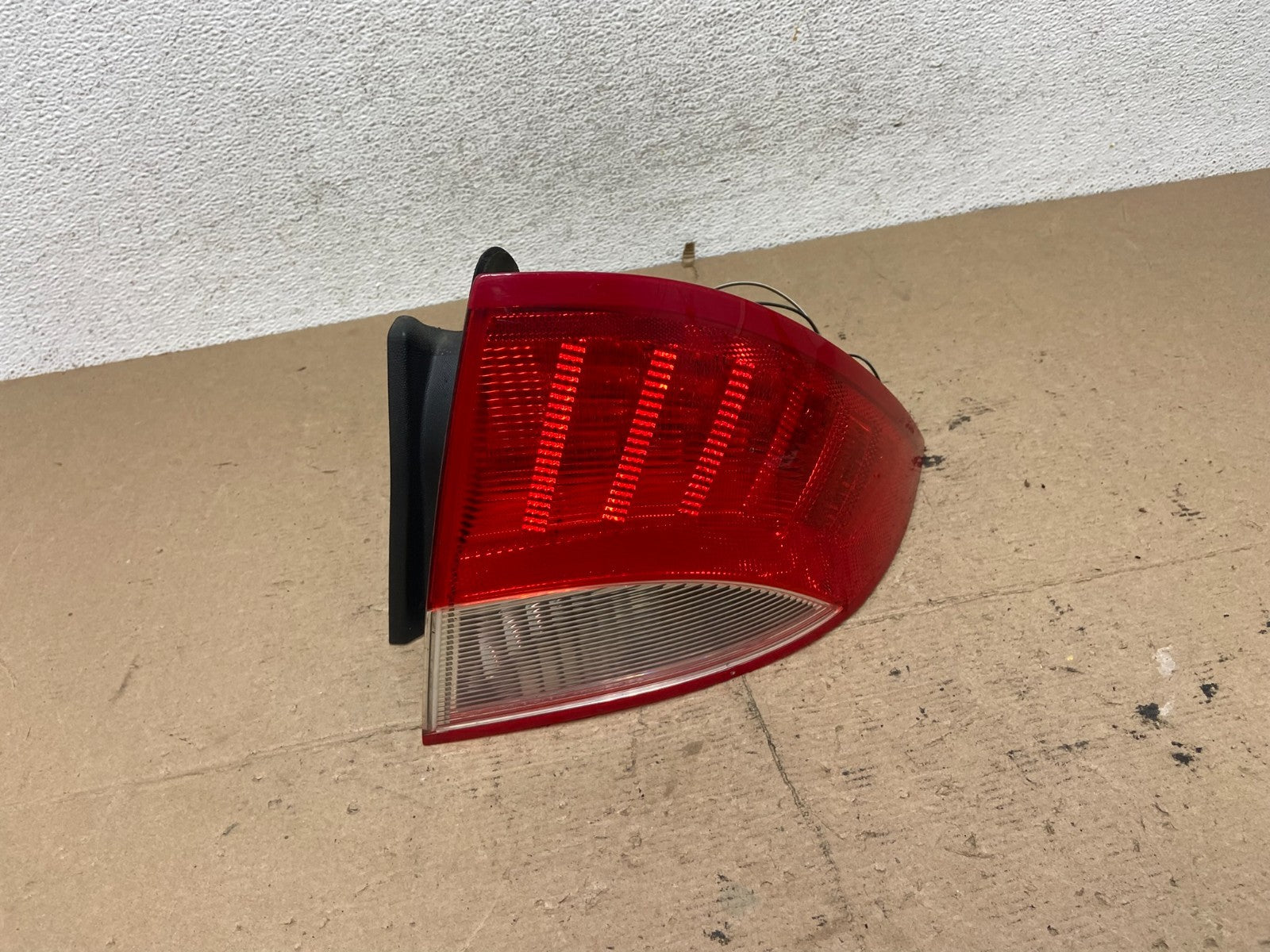 2010-211 Mercury Milan Right Passenger RH Side Tail Light AF5153 DW0