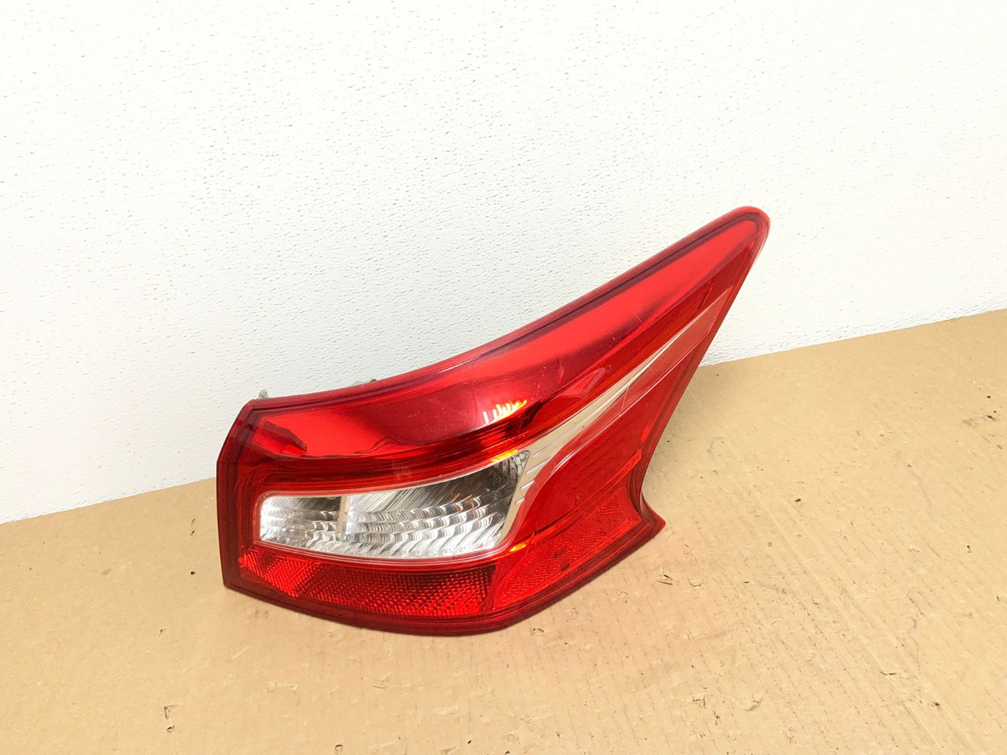 2016 2017 2018 Nissan Sentra Right Passenger RH Side Tail Light Oem AB6597 LK0