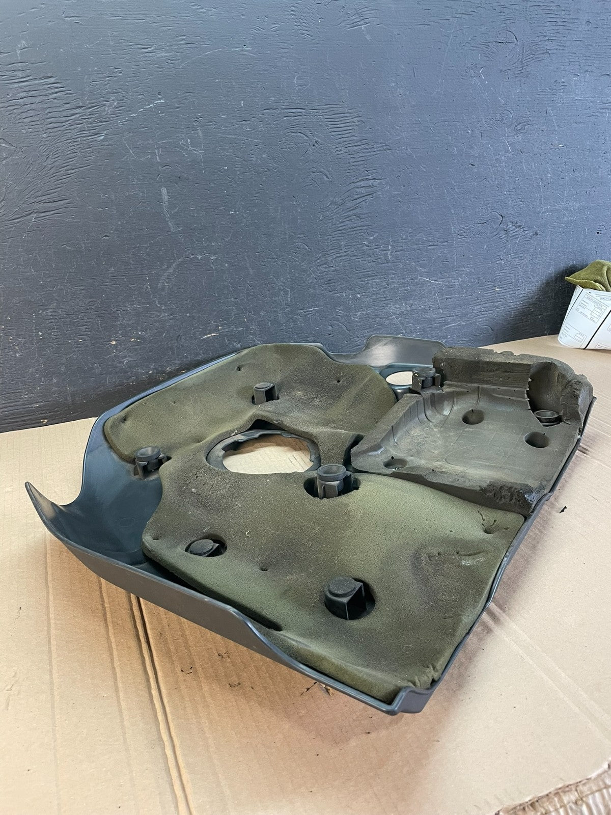 2011 - 2015 Jeep grand Cherokee 3.6L Engine Motor Cover AD8616 DG3