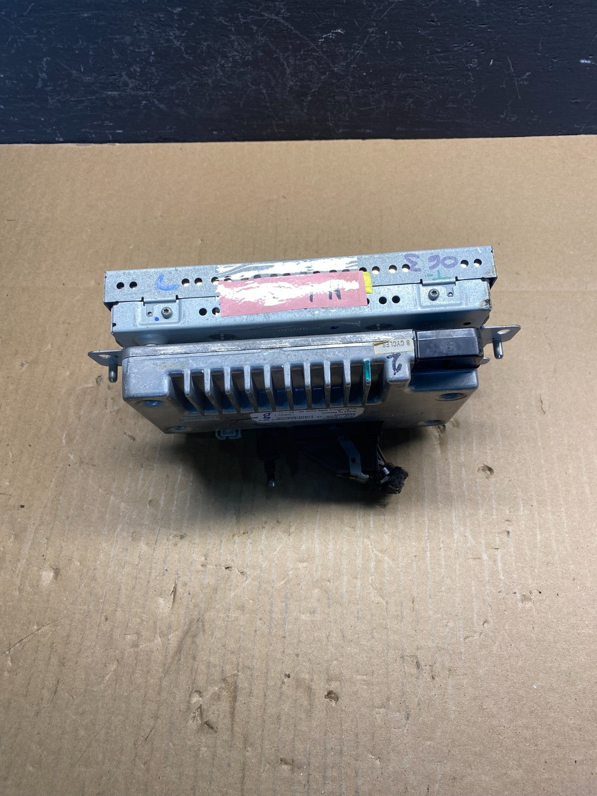 2011 to 2014 Lincoln MKX Radio Stereo Screen Display OEM ac2480 DG1