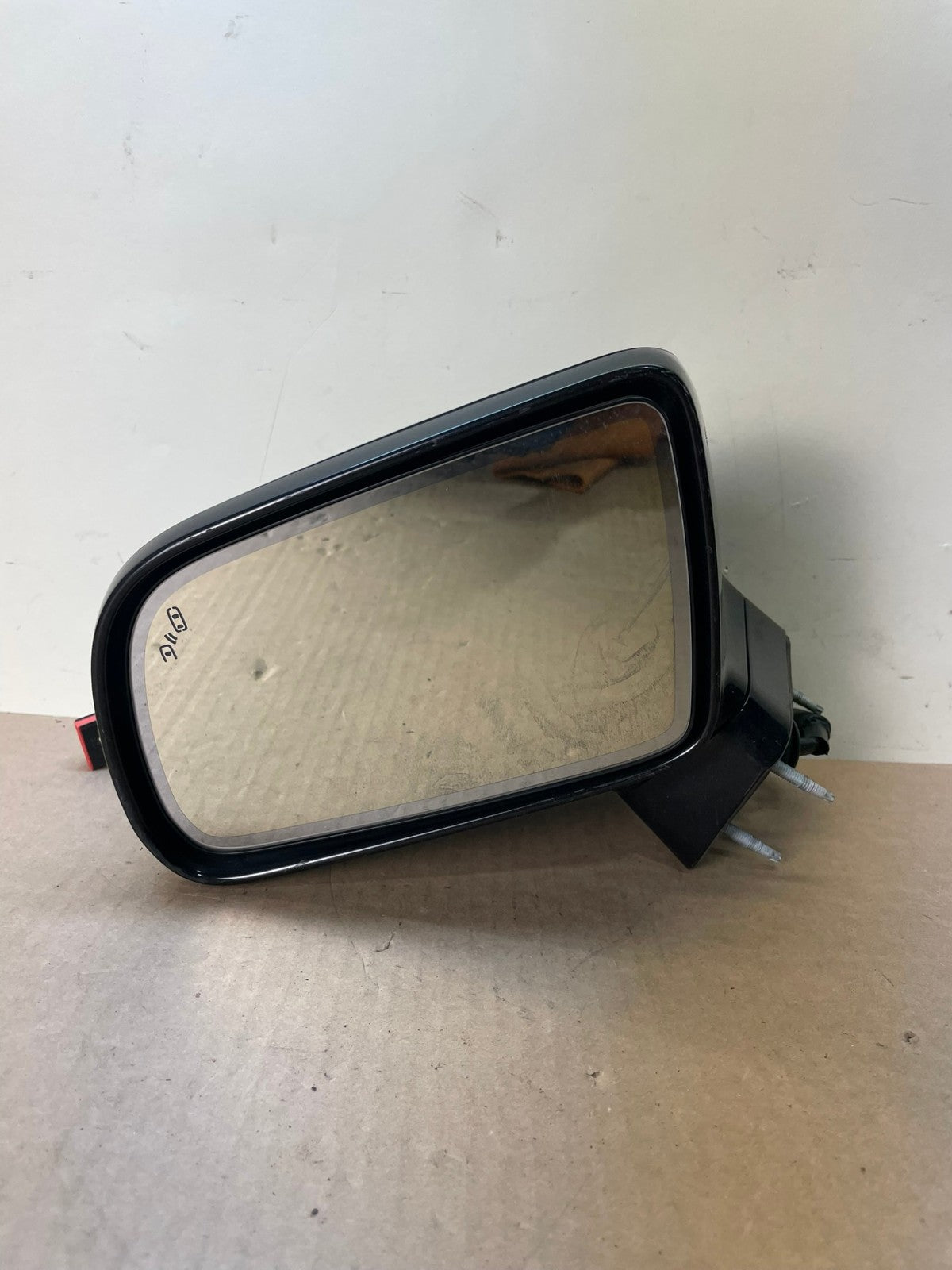 2010-2019 Lincoln MKT Left Driver LH Side Door Mirror BLIND SPOT AI0833 LK9