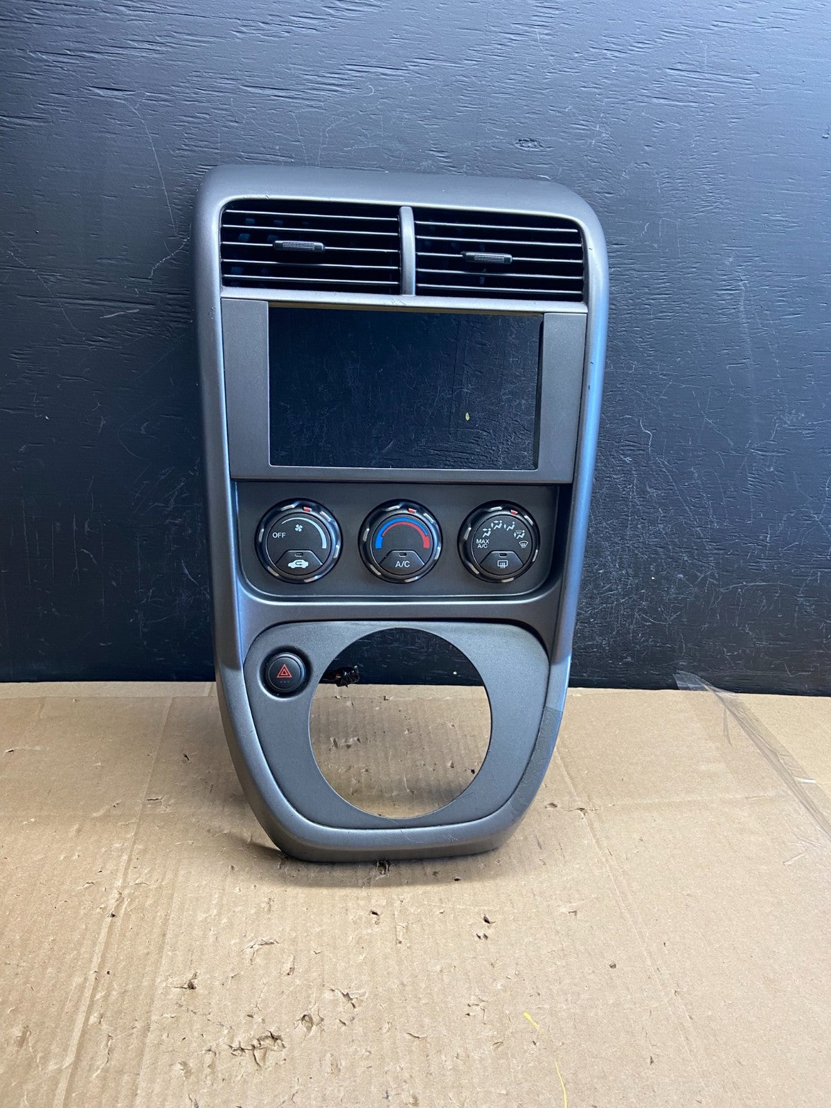 2003 to 2008 Honda Element Radio Climate Control Shifter Bezel AD2300 DG0