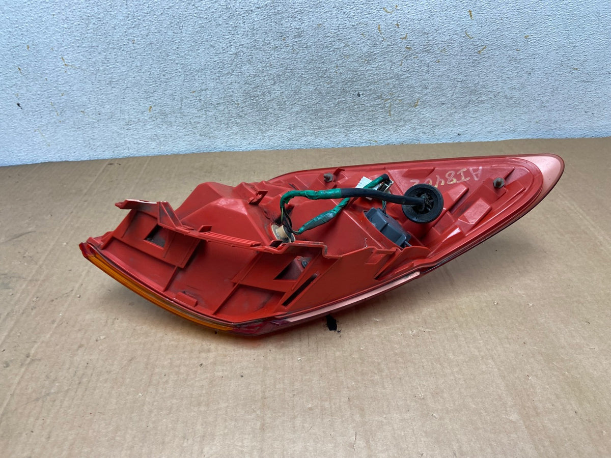 2009 2010 Nissan Murano Right Passenger Rh Side Tail Light AI8402 LK5