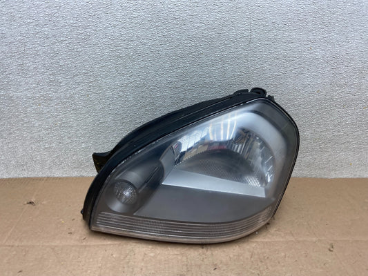 2005 to 2008 Hyundai Tucson Left Driver LH Side Headlight Oem Y2912 DW0
