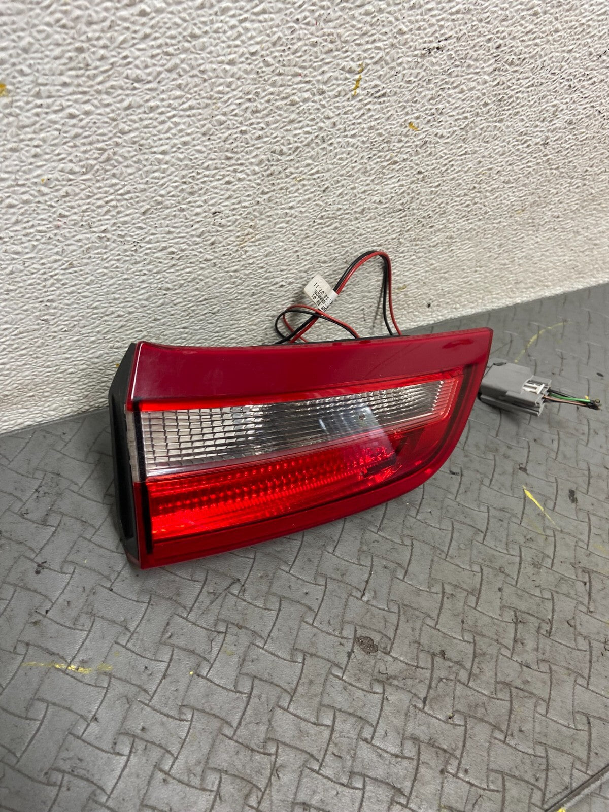 2011 to 2017 Volvo S60 Right Passenger RH Side Inner Tail Light OEM C6994 DG12