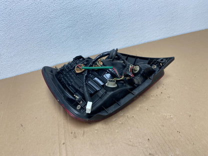2001 - 2005 Lexus Gs300 Gs400 Gs430 Right Passenger Side Tail Light Oem AB68126
